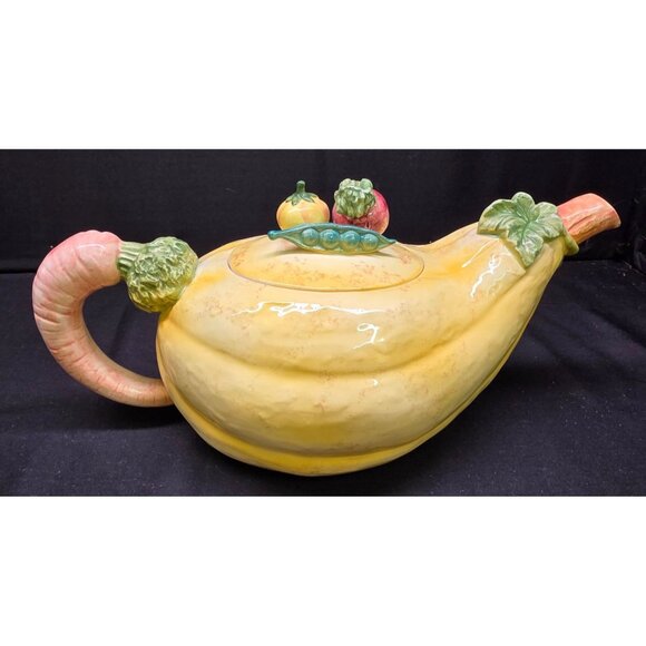 Vintage 1982 Fitz and Floyd Vegetable Garden Ceramic 36 oz Teapot Japan - Picture 1 of 8